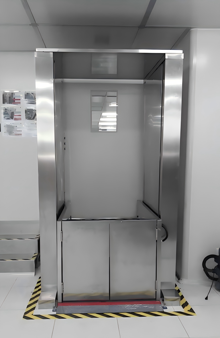 STAINLESS STEEL CARGO LIFT